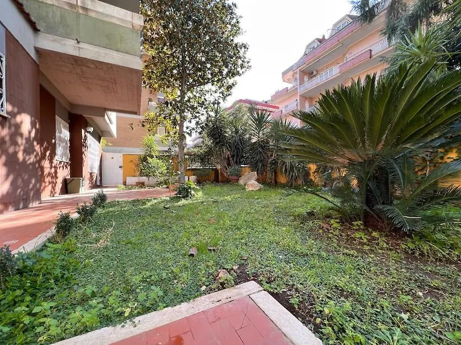Your House And Garden In Rome Apartamento